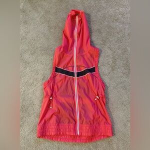 RARE Lululemon Run: Like The Wind Vest Size 8 Passion NWOT Retired 2013 Era